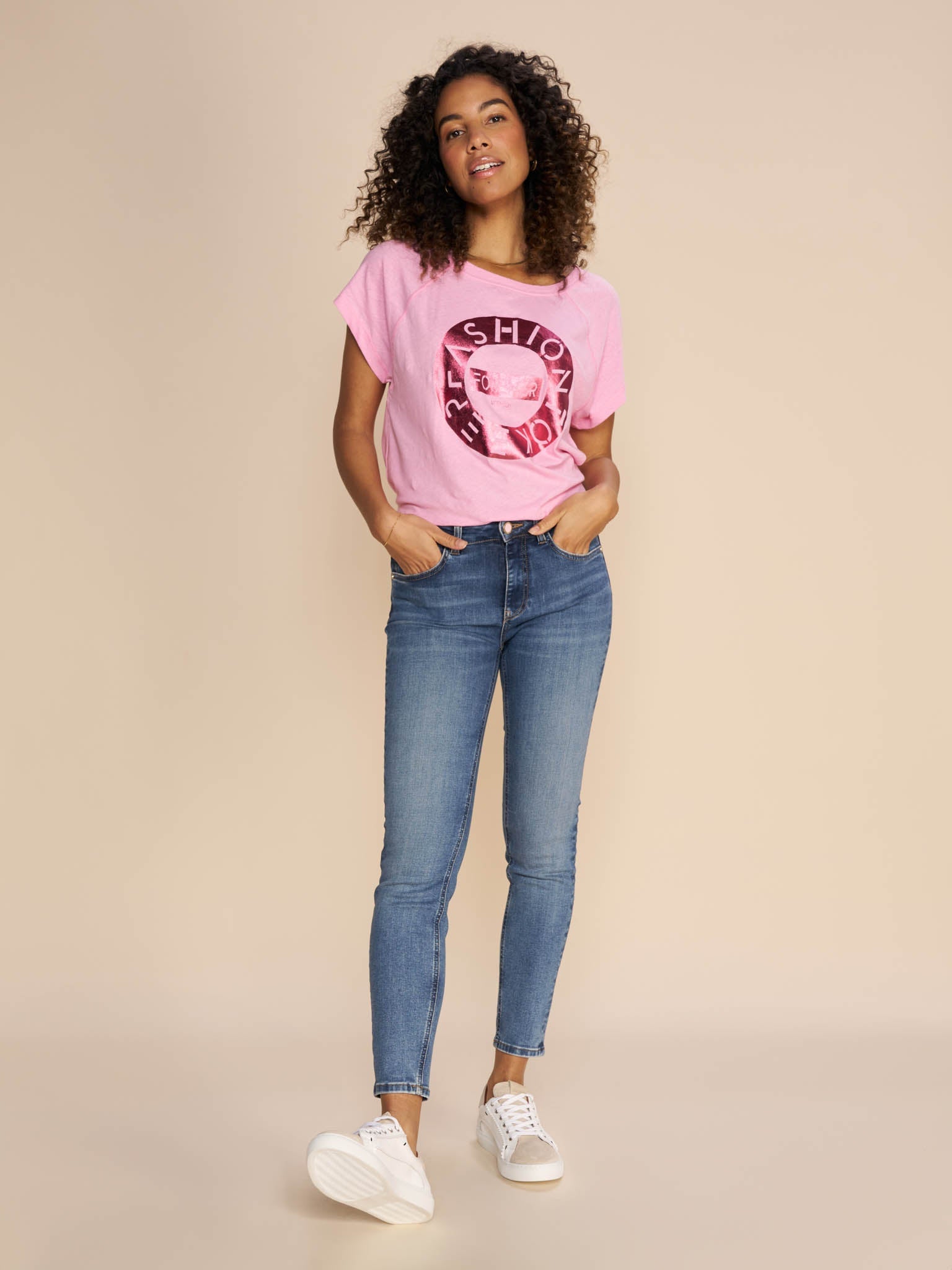 Modelshot / Blue / Detail